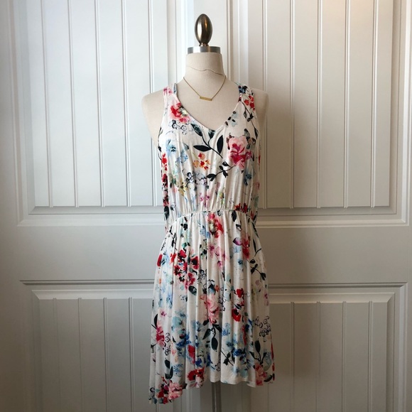 H&M Dresses & Skirts - H&M Floral Racerback Dress